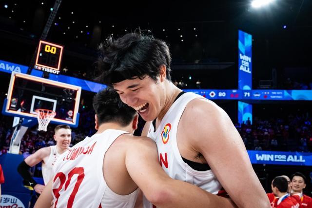 球球大作战直播-日本男篮领跑亚洲：渡边八村之外还有日本库里崛起