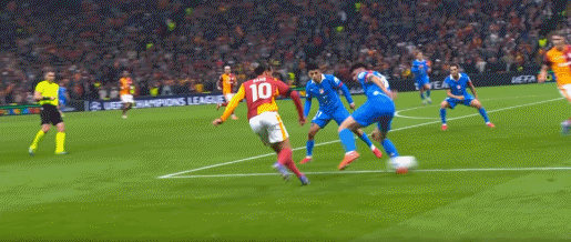 英雄联盟直播-半场：马竞1-1加拉塔萨雷，朱利亚诺-西蒙尼闪击，略伦特乌龙