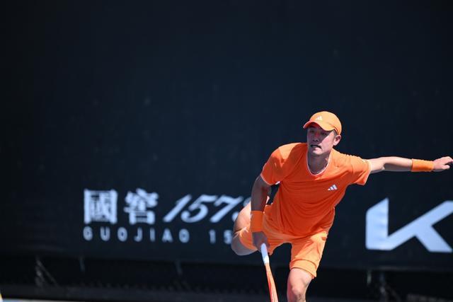 lol直播-澳网结束单打首轮争夺，中国网球军团四人成功晋级